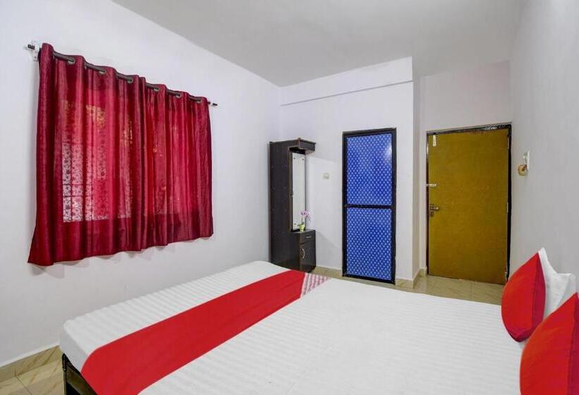 Трехместный Номер Классика, Flagship Hotel K S Inn Small Town
