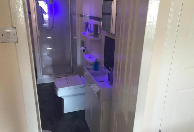 חדר אקונומי, Beechwood Ensuite Guest House