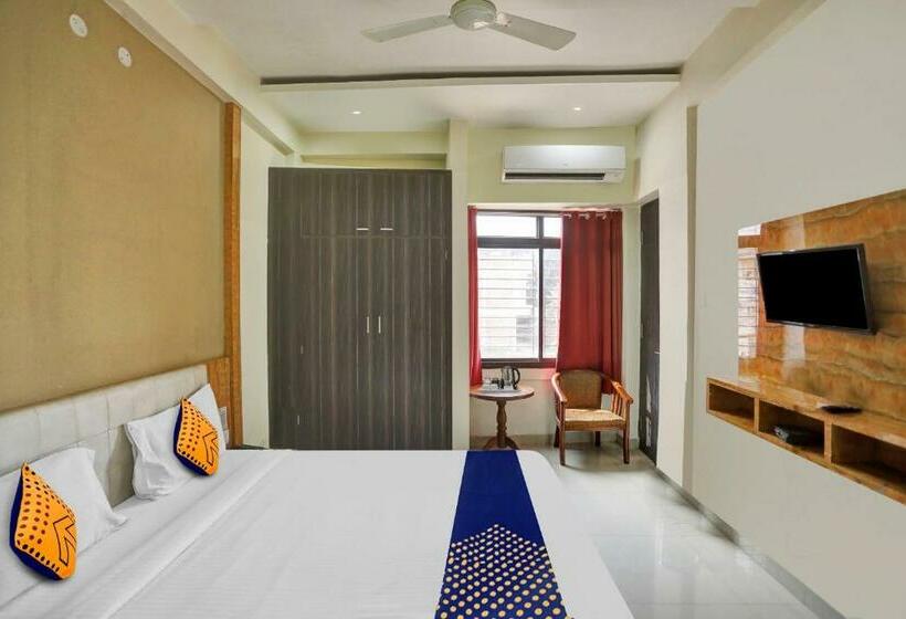 Трехместный Номер Классика, Spot On Hotel Harmony
