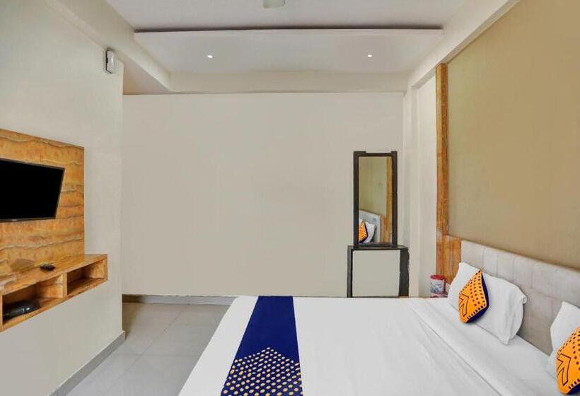 Трехместный Номер Классика, Spot On Hotel Harmony