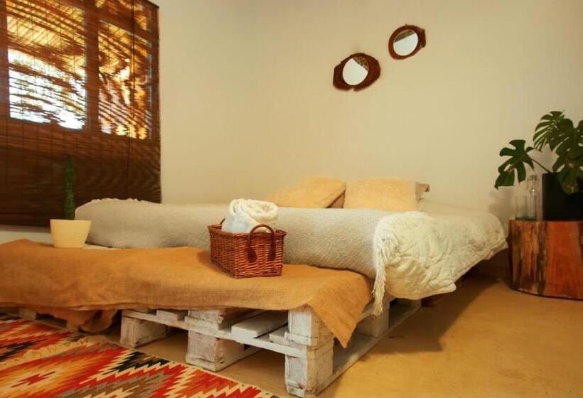 스탠다드 룸, Hostal Mostaza