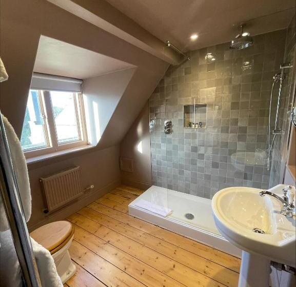 Номер Deluxe Вид на Сад, Holbrook Manor & Spa