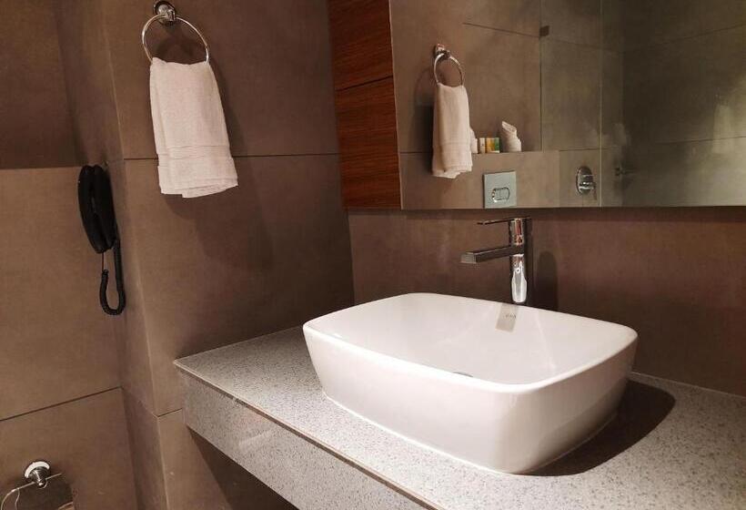 Номер Deluxe, Kottayam Grand