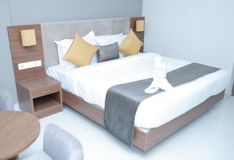 Номер Deluxe, Kottayam Grand