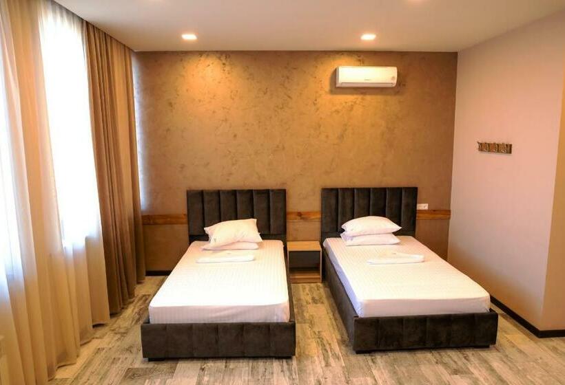 디럭스 패밀리 룸, B H Y Guesthouse In Yerevan