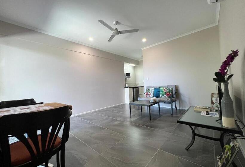 Номер Стандарт Вид на Море, The Orchid Suite   Apartment In Cooktown