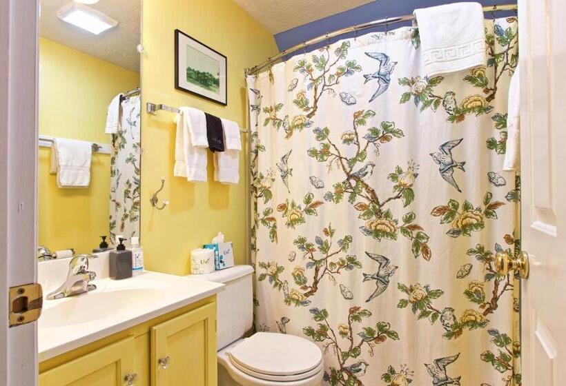 Стандартный Номер Кровать Кинг, Blacksburg Bed & Breakfast