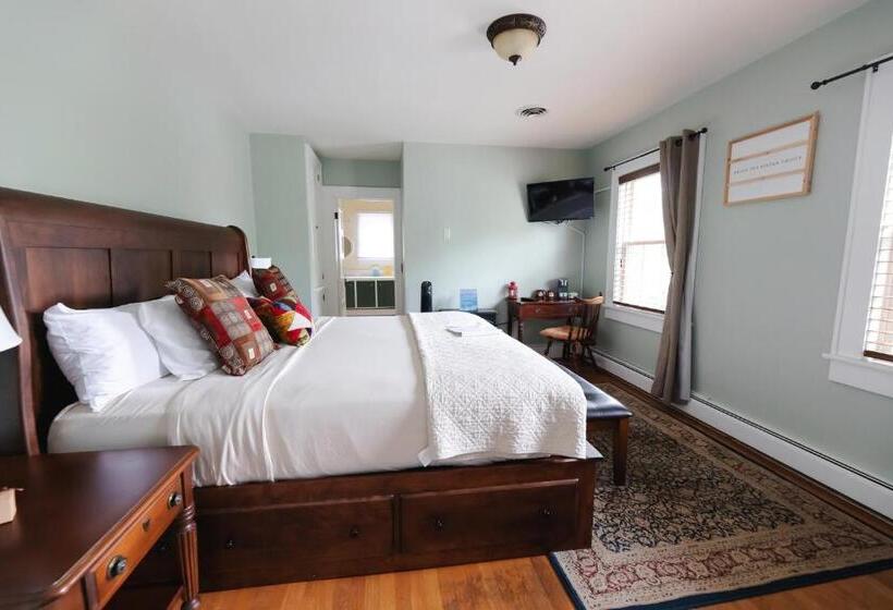 Стандартный Номер Кровать Кинг, Blacksburg Bed & Breakfast