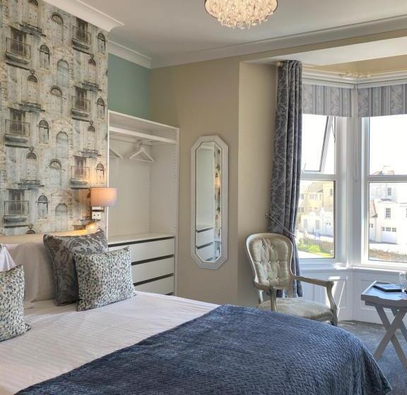 Family Suite, St John's Guest House