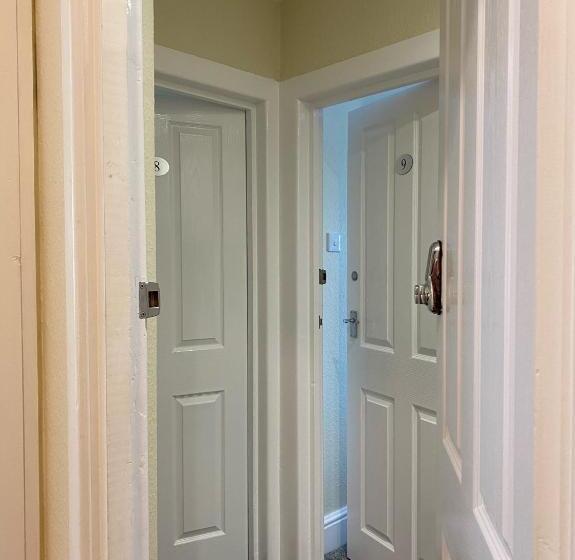Family Suite, St John's Guest House