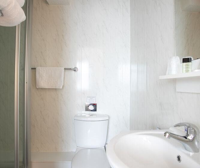 Номер Basic, Trelawney Hotel   Guest House
