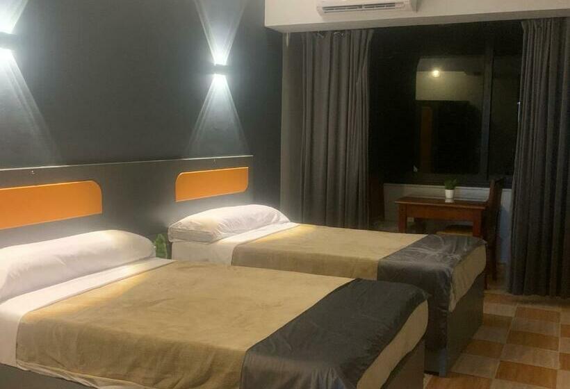 Deluxe Zimmer, Royal
