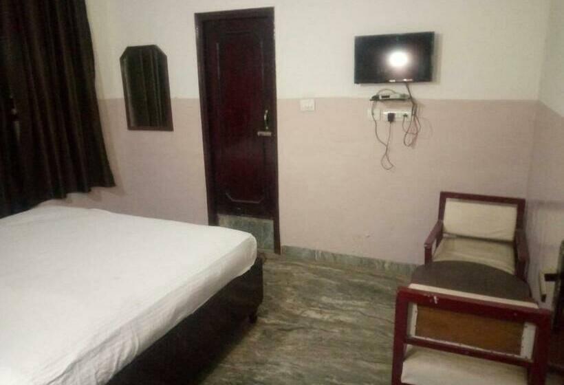Номер Economy, Hotal Royal Mount Inn By Wb Inn