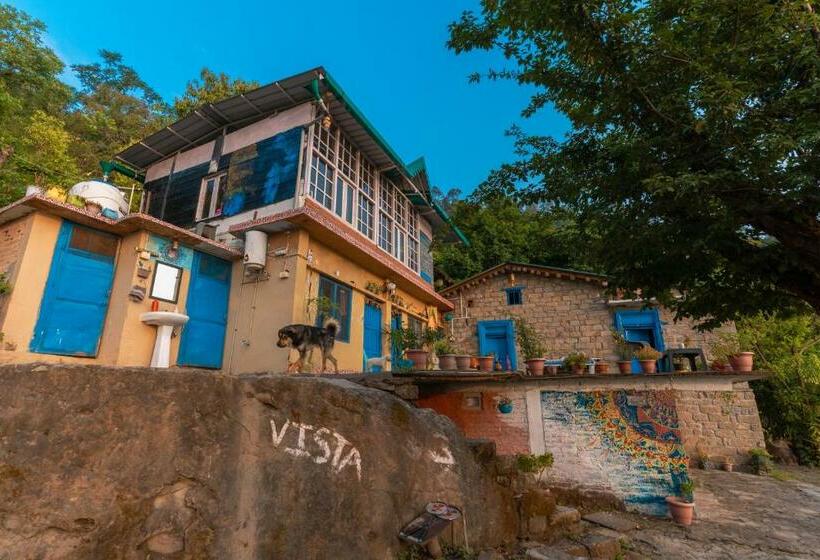 标准间带山景, Vista Hostel Jeolikote, Nainital