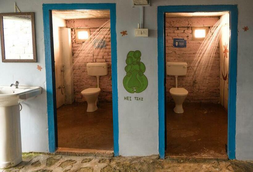 标准间带山景, Vista Hostel Jeolikote, Nainital