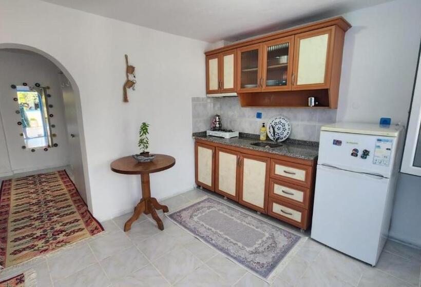 آپارتمان 1 خوابه همکف, Ornek Motel