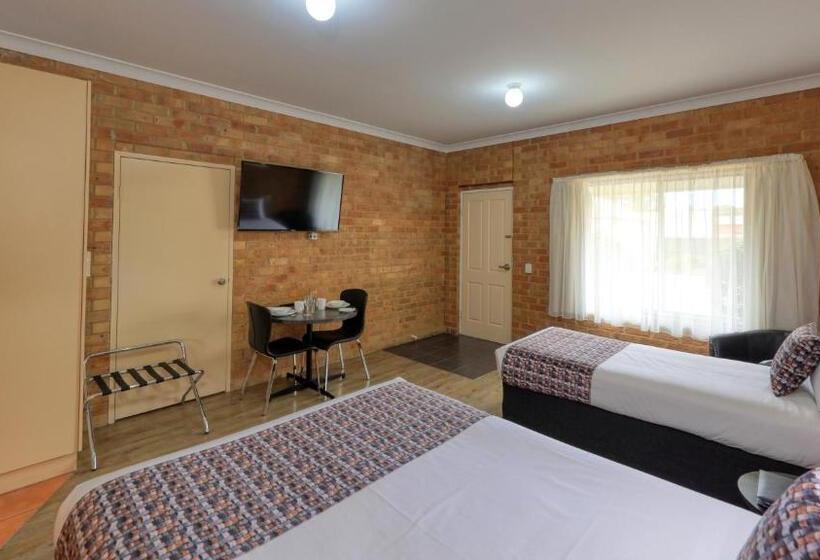 Номер Стандарт, Bridges On Meninya Motel & Apartments