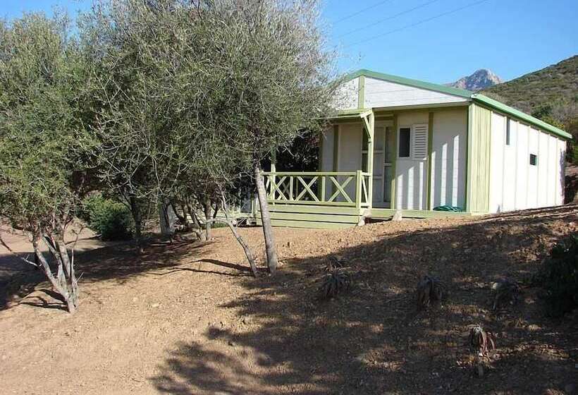 Дом 1 Спальня, Auberge Ferayola