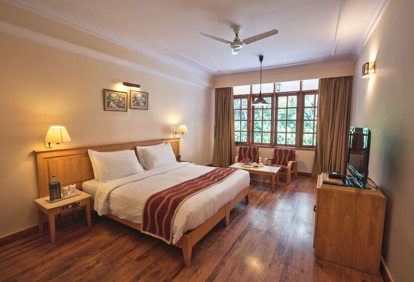 디럭스 룸, Willow Banks   Boutique 4 Star Hotel On The Mall Road Shimla