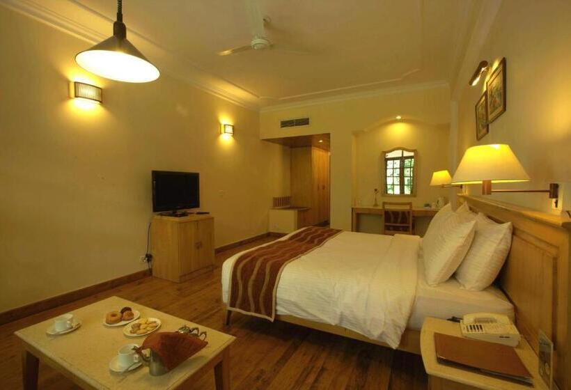 디럭스 룸, Willow Banks   Boutique 4 Star Hotel On The Mall Road Shimla