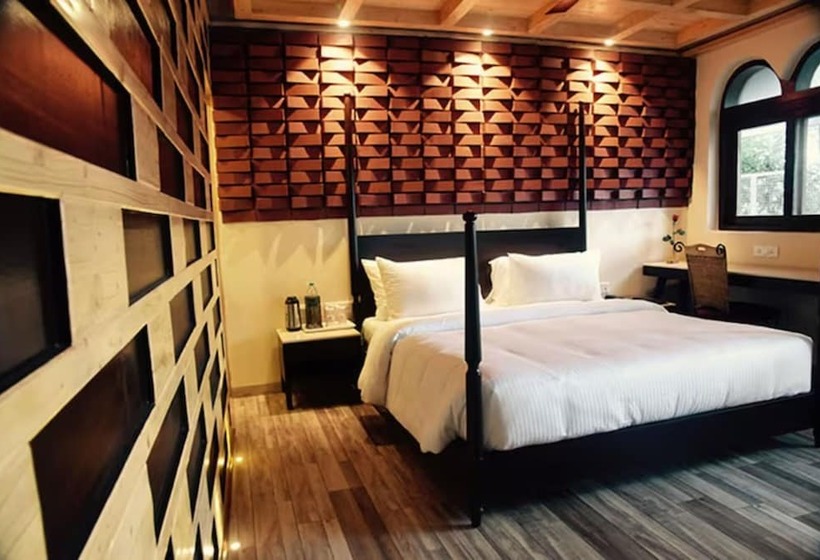 프리미엄 룸, Willow Banks   Boutique 4 Star Hotel On The Mall Road Shimla