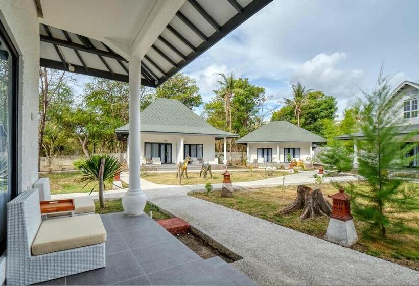 Cameră Triplă Deluxe, Jambuluwuk Oceano Gili Trawangan