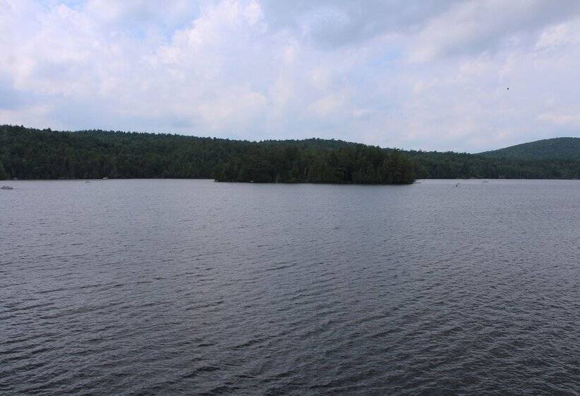 Номер Deluxe Одноместный, Kiwassa Lake Bed & Breakfast