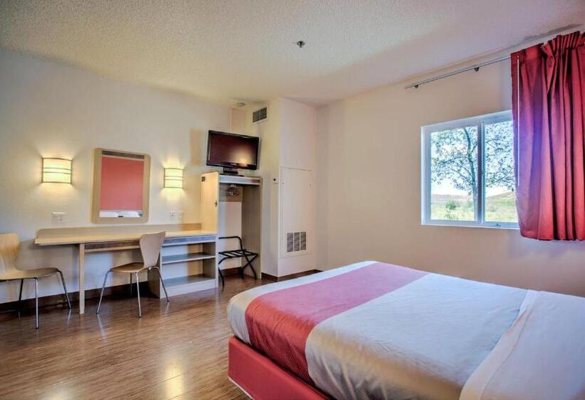 Номер Стандарт, Motel 6missoula, Mt