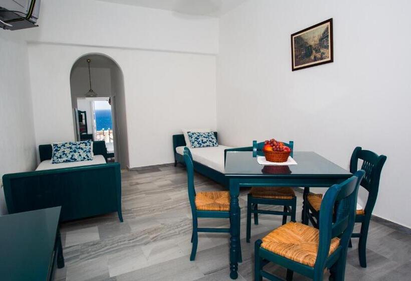 آپارتمان 1 خوابه با چشم‌انداز دریا, Arkas Inn
