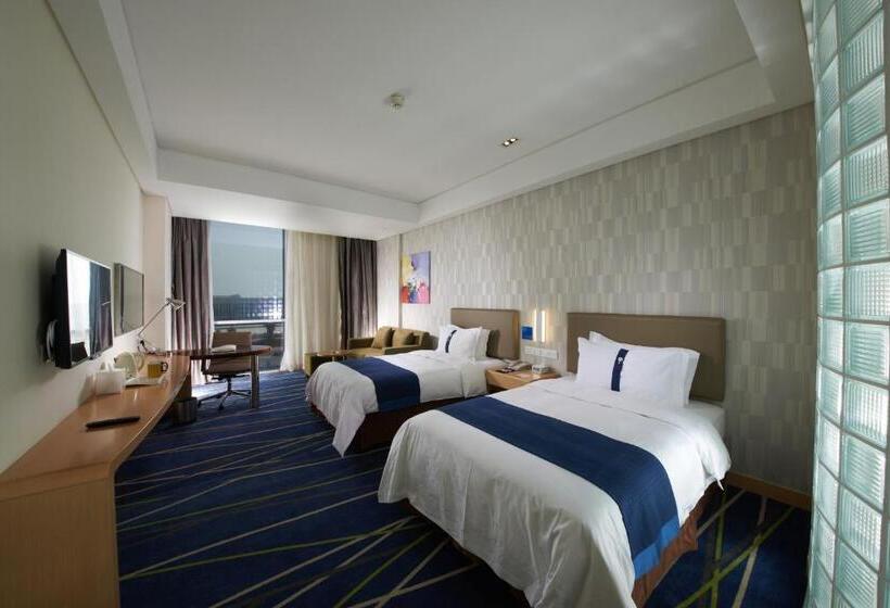 Номер Стандарт, Holiday Inn Express Zhengzhou Airport, An Ihg