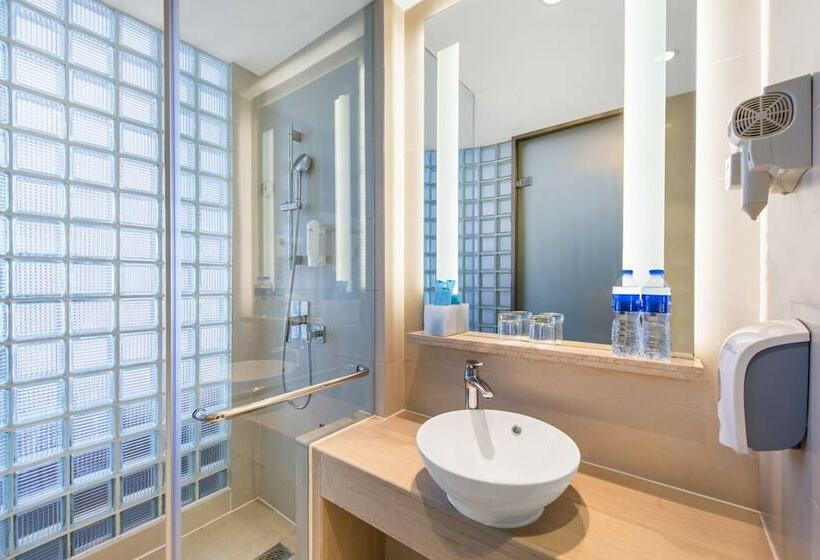 Номер Стандарт, Holiday Inn Express Zhengzhou Airport, An Ihg