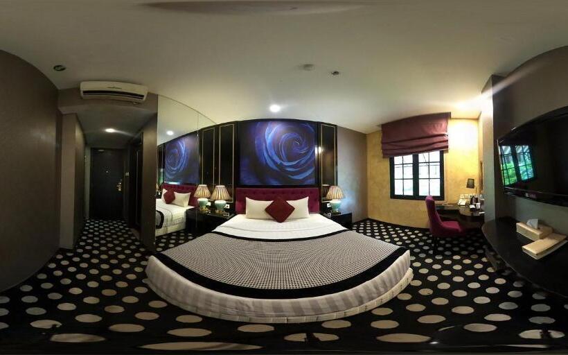 اتاق لوکس با تخت بزرگ, Little Amaroossa Residence Jakarta