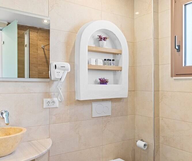 스위트, Alia Luxury Suites And Spa