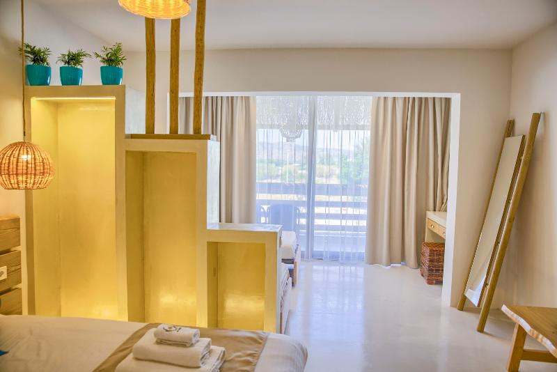 전용 풀장 주니어 스위트, Alia Luxury Suites And Spa