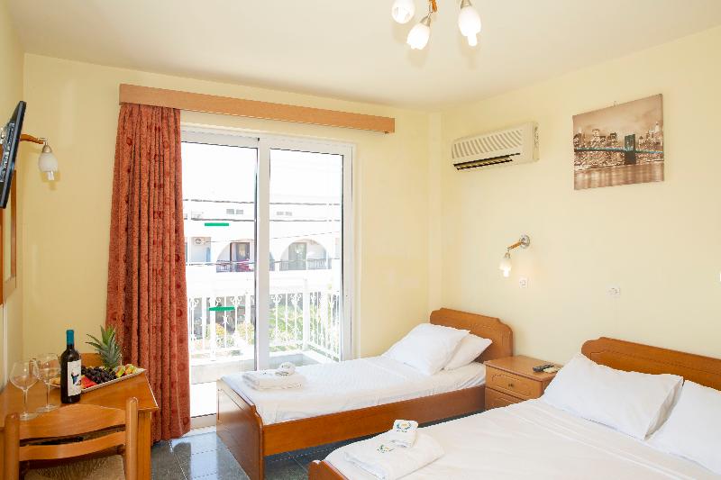 스탠다드 스튜디오, Alia Luxury Suites And Spa