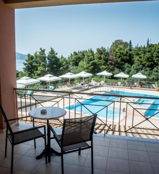 Номер Стандарт Вид на Море, Elektra Hotel