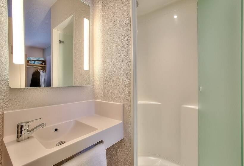 Номер Стандарт, B&b Hotel Antibes Sophia Antipolis