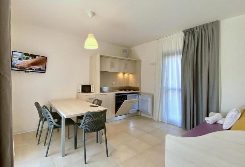 Апартаменты 2 Спальни, Belvedere Village