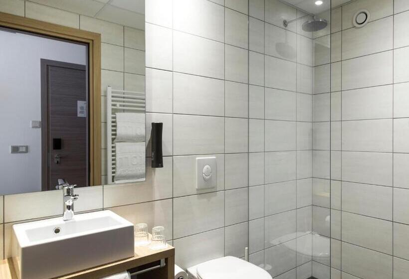 اتاق استاندارد, Storm Hotel By Keahotels