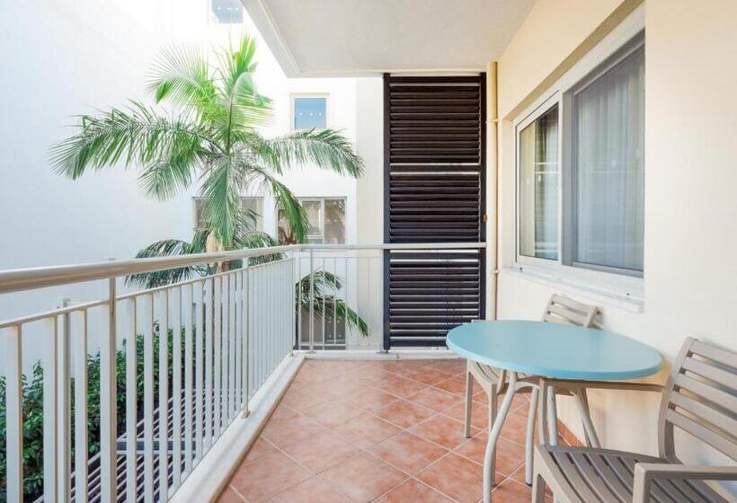جناح, Barut B Suites