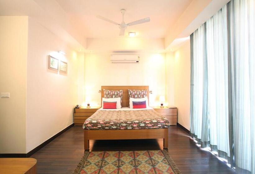 آپارتمان 1 خوابه, Perch Service Apartment  Sector 40