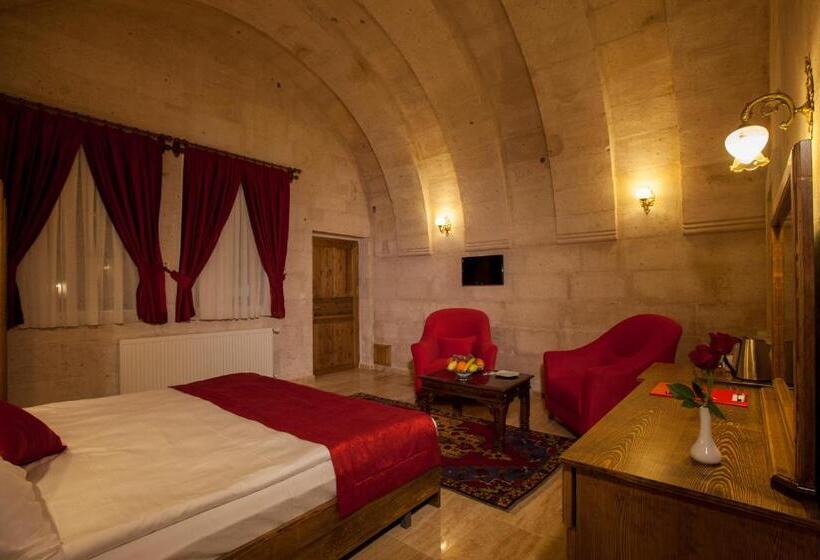 수피리어 룸, Magic Cave House