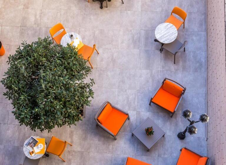 Номер Superior Внутренний, Paris D Issy Hôtel Porte De Versailles