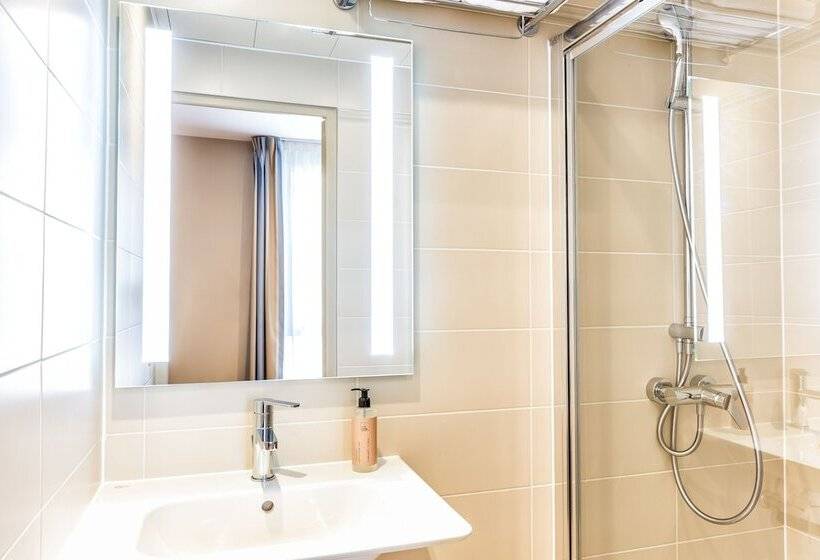 Номер Классический Вид на Город, Paris D Issy Hôtel Porte De Versailles