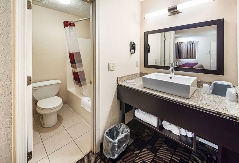 Номер Deluxe, Red Roof Inn Anderson, In