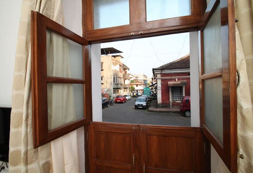 豪华房间, Hospedaria Abrigo De Botelho