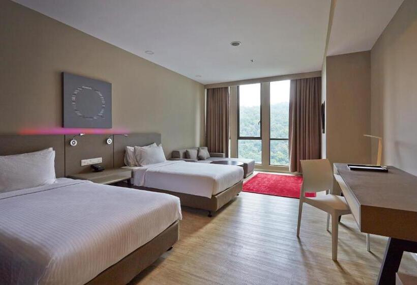 Номер Deluxe, Qliq Damansara