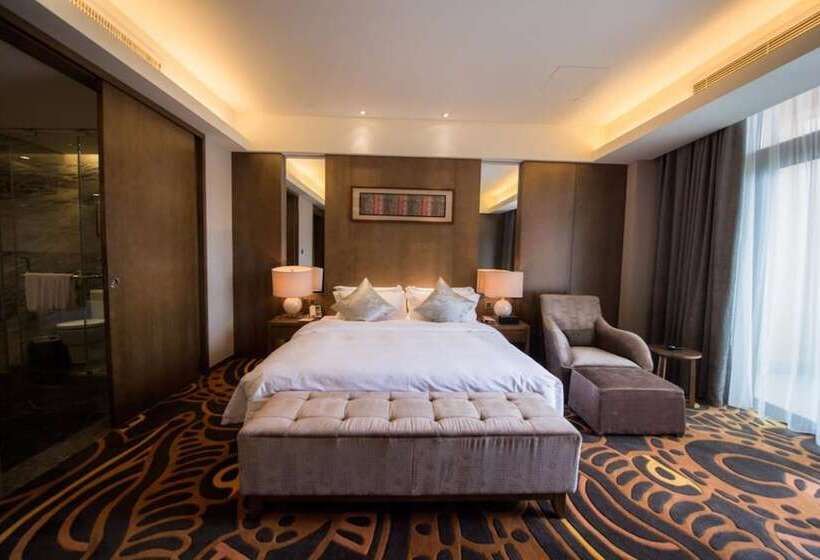 Люкс Повышенной Комфортности, Wuhan Gleetour
