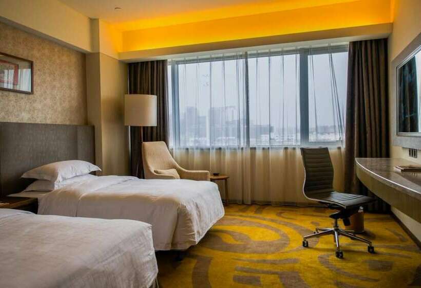 Номер Deluxe, Wuhan Gleetour