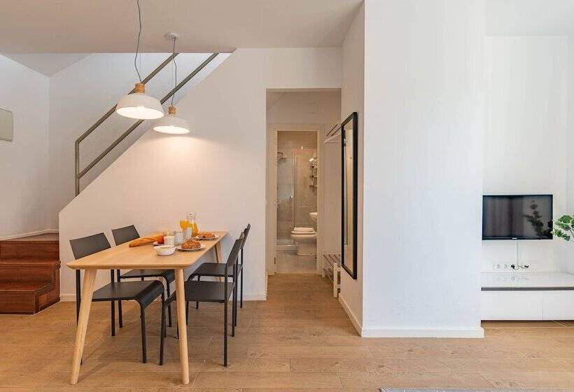 آپارتمان دوبلکس 1 خوابه, Feelathome Merced Apartments